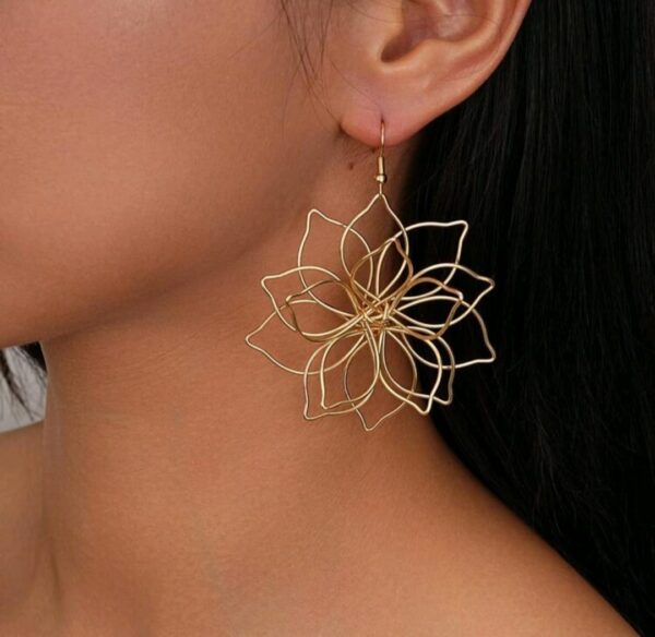 Lavinia Earrings