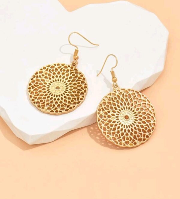 Lydiana Earrings - Image 2